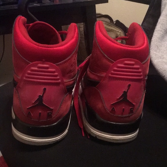 Jordan Flight shoes size 10 - Picture 3 of 3